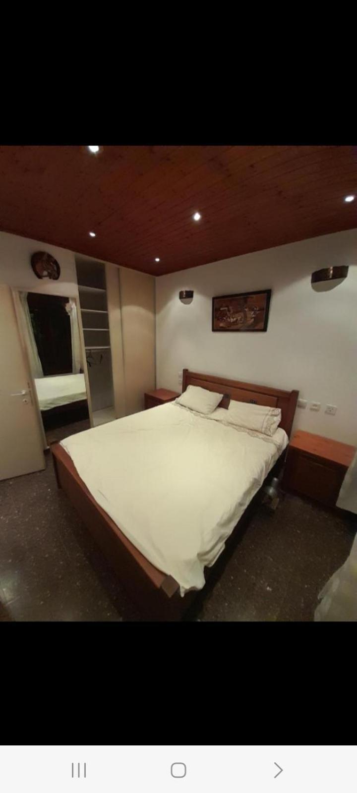 Czarina Cabin הבקתה הקיסרית והדירה הקיסרית Czarina Apartment Кесария Экстерьер фото